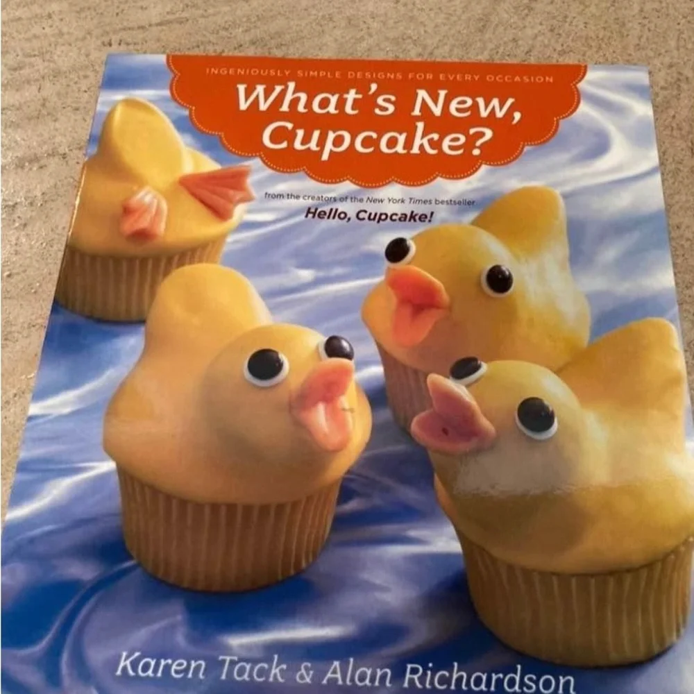 What's New, Cupcake?‎